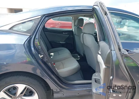 2019 Honda Civic Lx z USA, uszkodzony, nr VIN 19XFC2F60KE017979